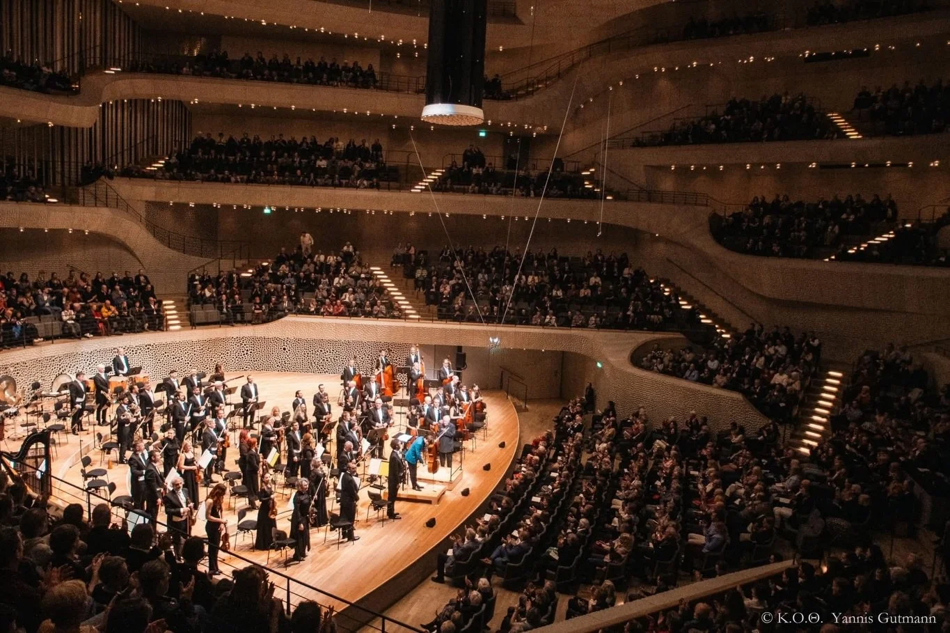 22.02.2026 / Elbphilharmonie Hamburg
Saint-Sa&euml;ns Cello Concerto No. 1
Thessaloniki State Symphony Orchestra / Thomas Sanderling

A dream come true 🥳🎻🙏

@tssoofficial @elbphilharmonie #thomassanderling #jeremiasfliedl @pe_artists @thomastikinf