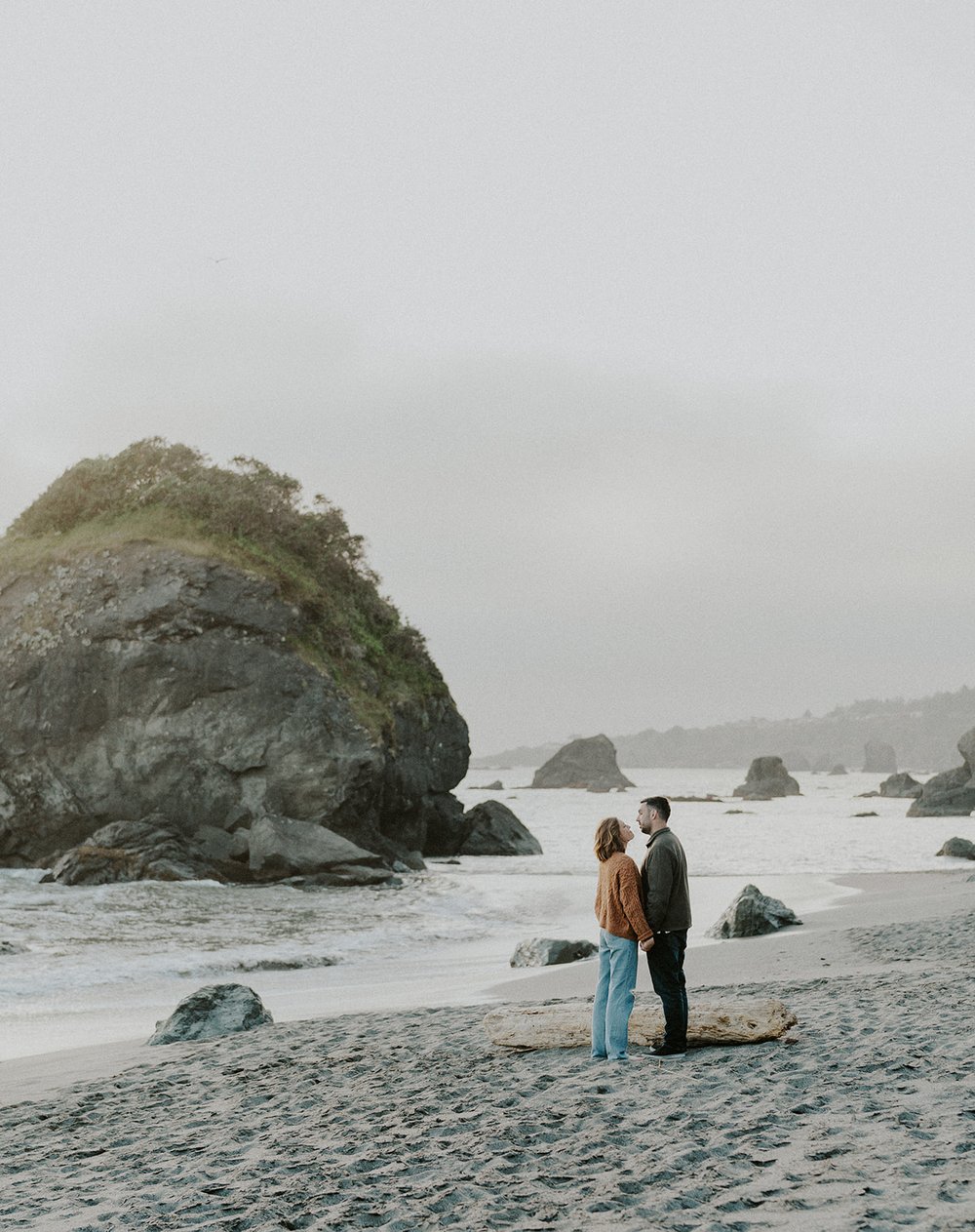 Redwoods-National-Park-Photographer-Anniversary-Session