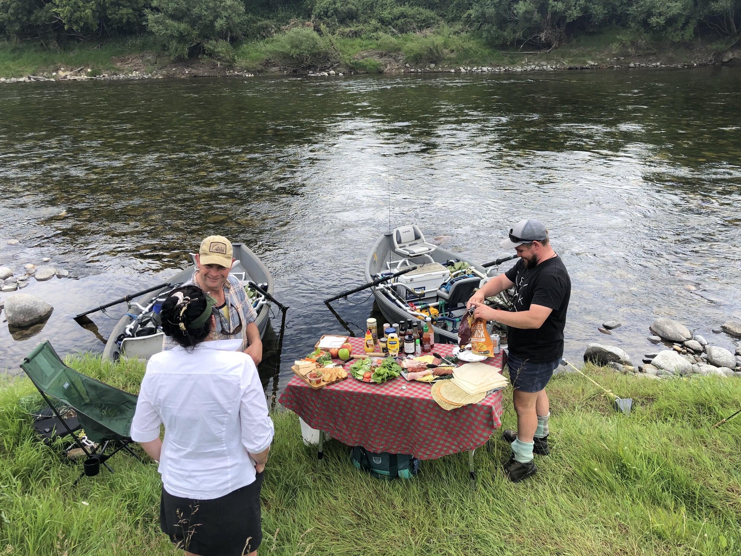 Lunchtime on the rio
