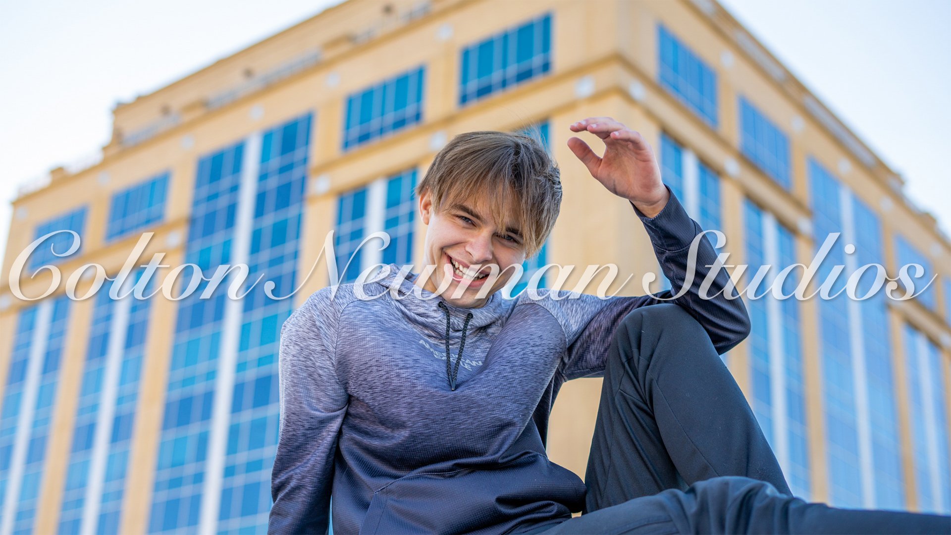 Dane Senior_0006_DSC07107.jpg