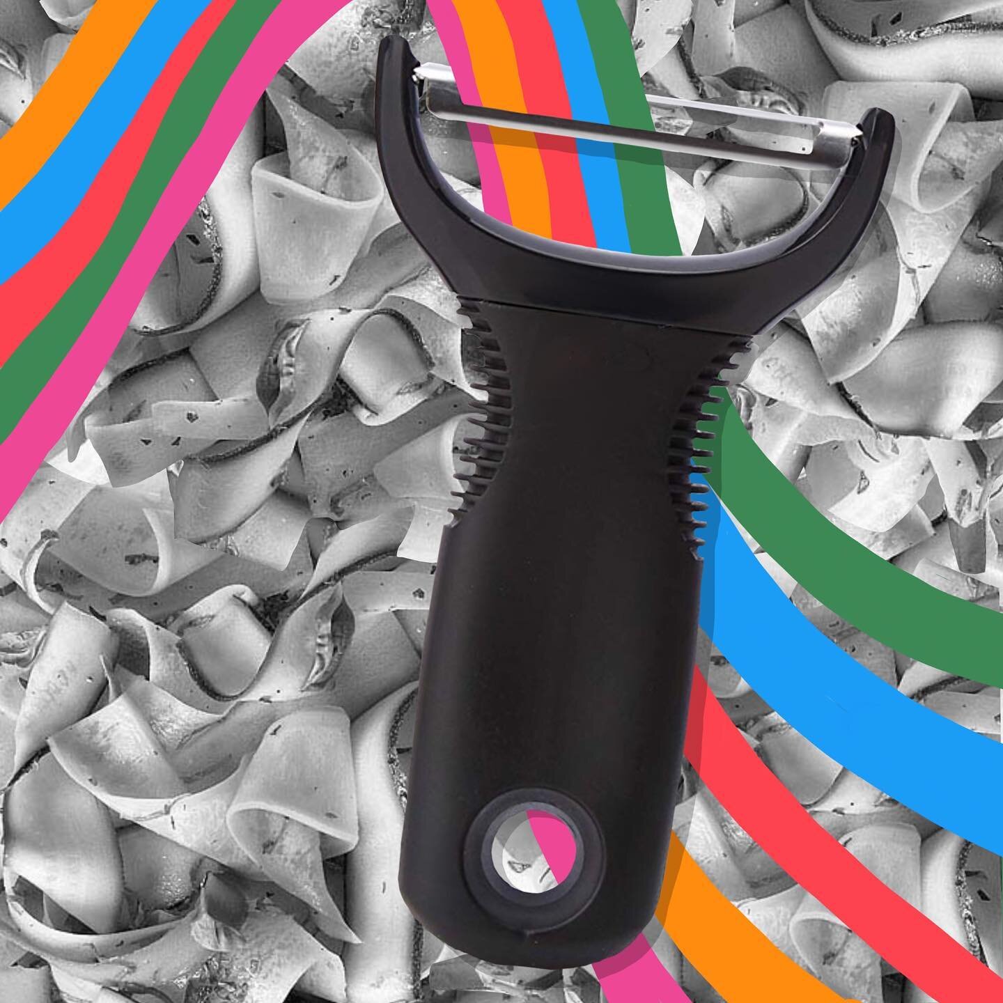 No spiralizer? No mandolin? No problem. Use a standard veggie peeler to create thin ribbons of zucchini and other vegetables. (Works for hard cheeses and chocolate too.) Use the veggies like noodles or toss in a salad
.
.
.
.
.
#zoodles #peeler #mand