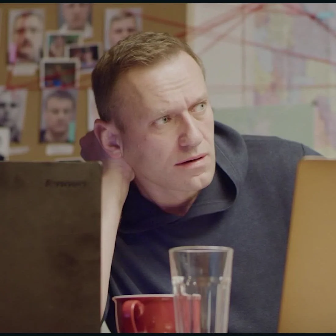 Navalny undercover call.jpeg