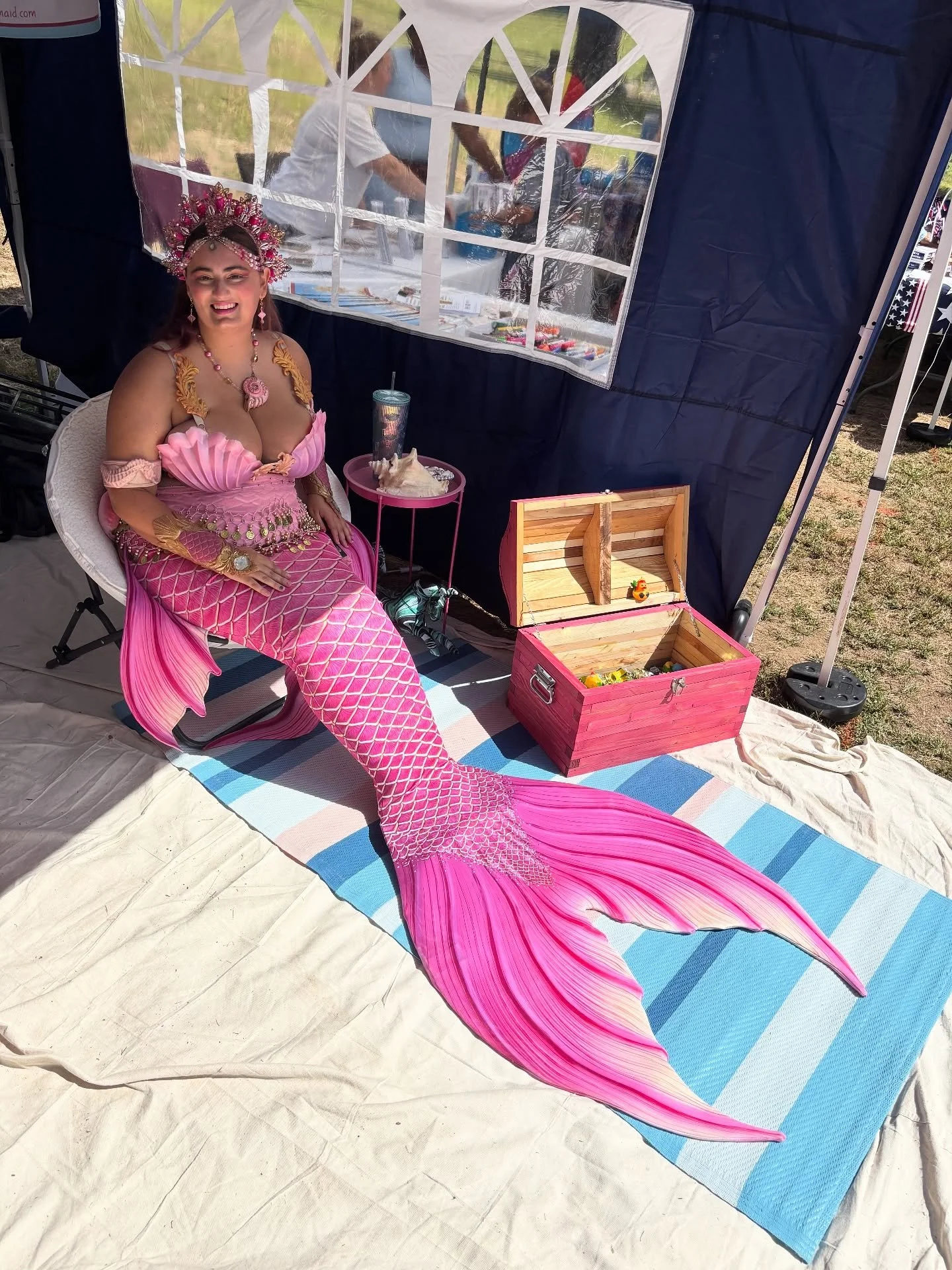 Oh mer gosh! I had a splashing time at this year&rsquo;s Marlborough Day! Thank you to the local Chamber of Commerce for having me! It was a mermazing event celebrating so many fintastic local businesses and vendors! I loved meeting so many adorabubb