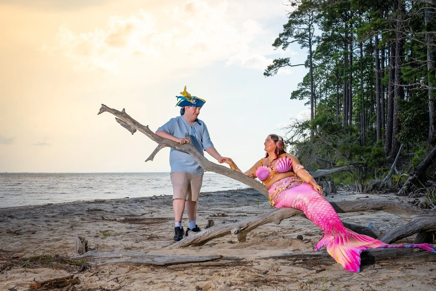 She is everything, and he&rsquo;s just pirate Ken 😄🩷🏴&zwj;☠️
.
Now what&rsquo;s a mermaid without her pirate mertender to assist in traversing from sea to land and back again 🌊🧜🏼&zwj;♀️
.
Definitely one of my somewhat planned hopes for photos d