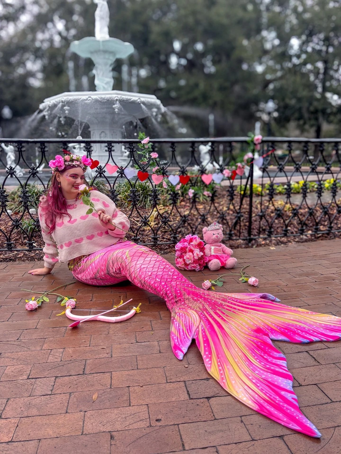 Persephone and Hades 🌸💀
.
The story of these two deities is interesting. As with many myths, there a several versions, often being adapted over time to better reflect modern values. So while I acknowledge some of the less than romantic versions of 