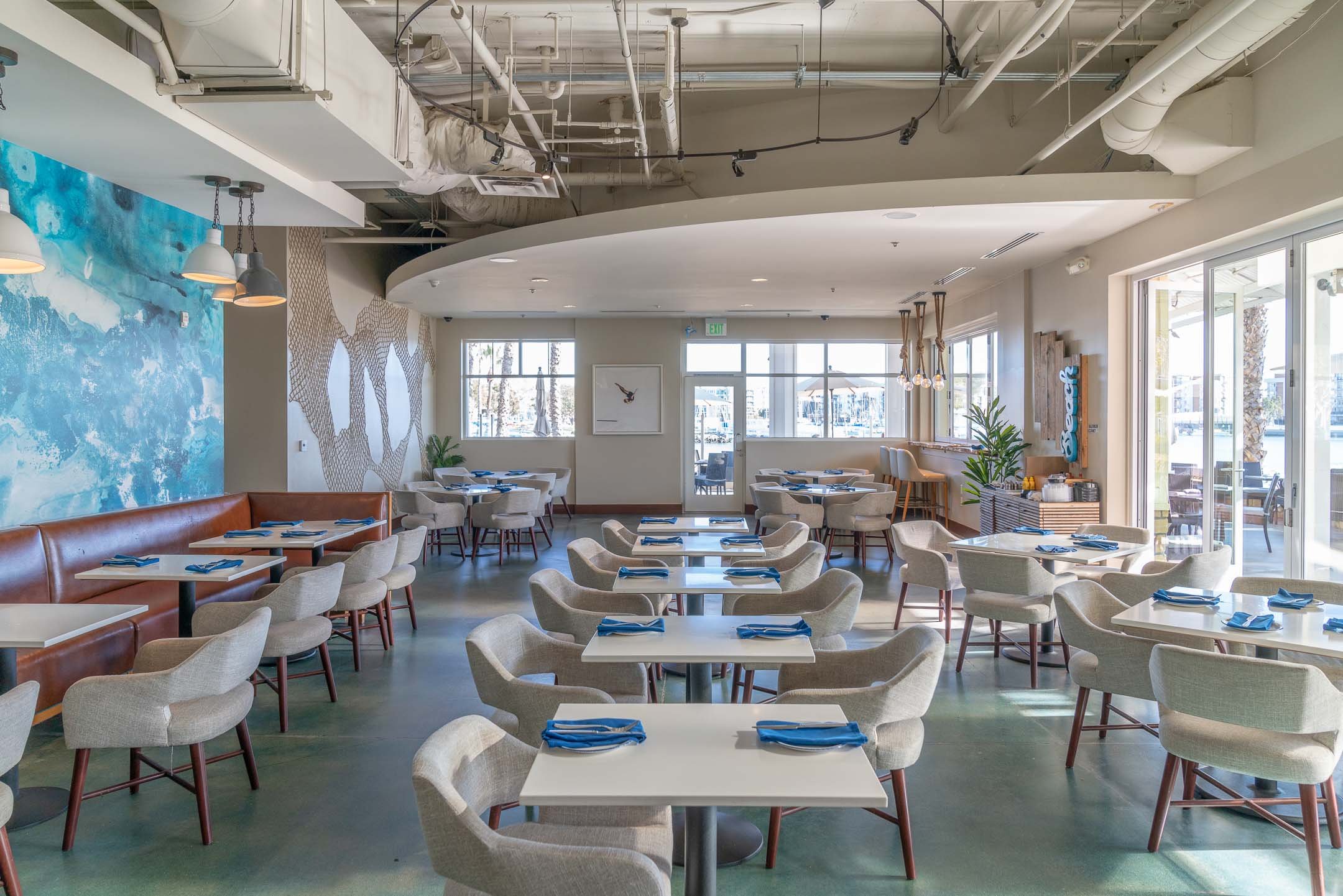 Marina del Rey retuarant in  hotel with a sea theme