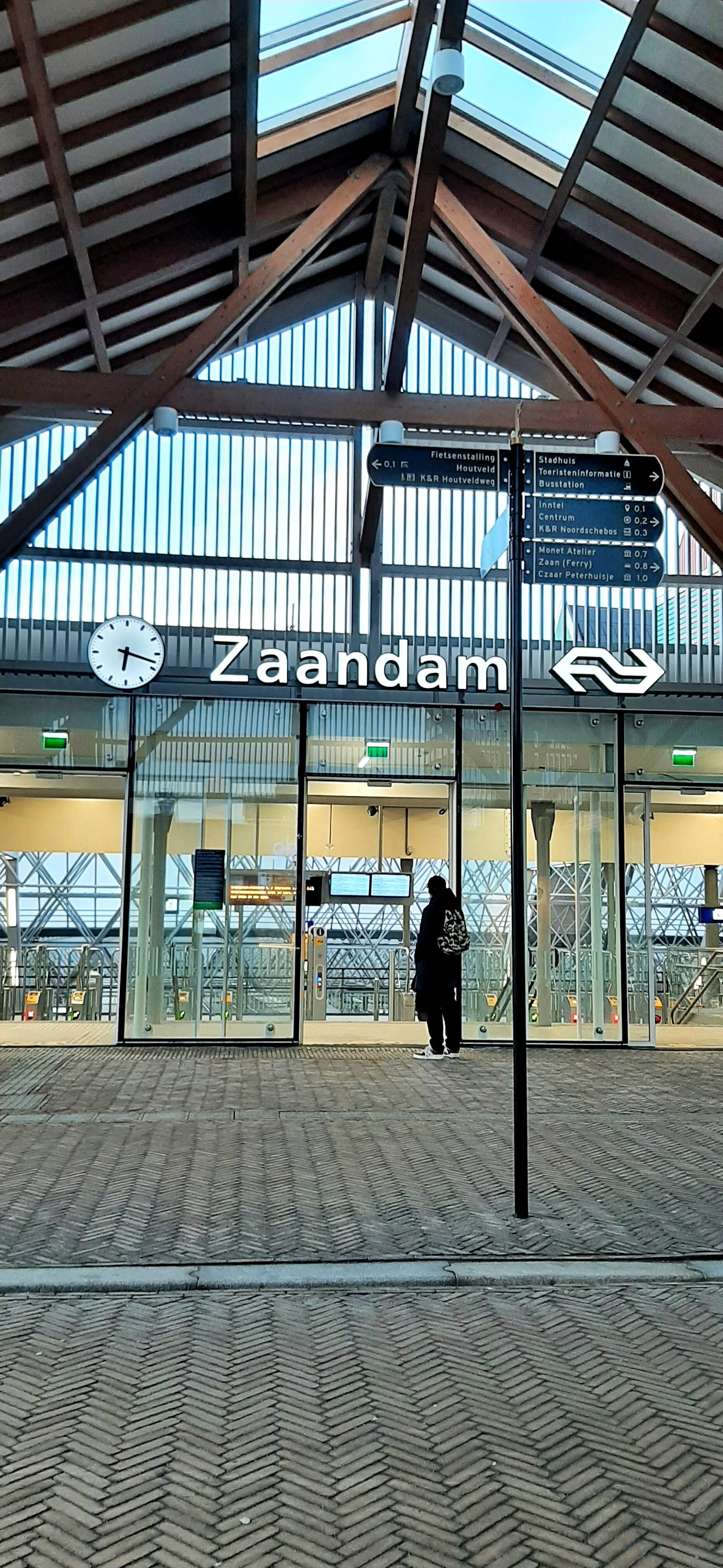 Zaandam Station