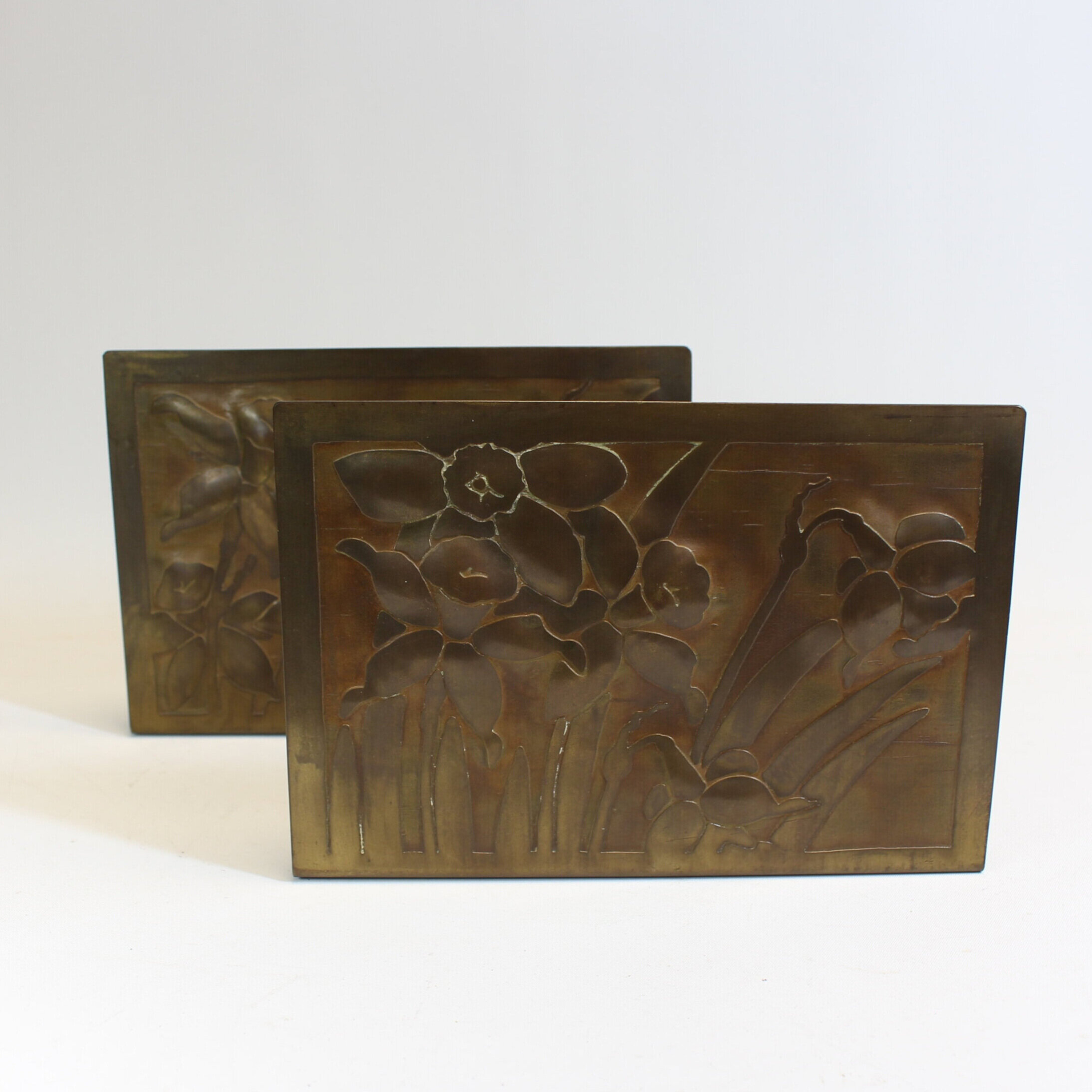 SOLD, Carence Crafters Daffodil Bookends