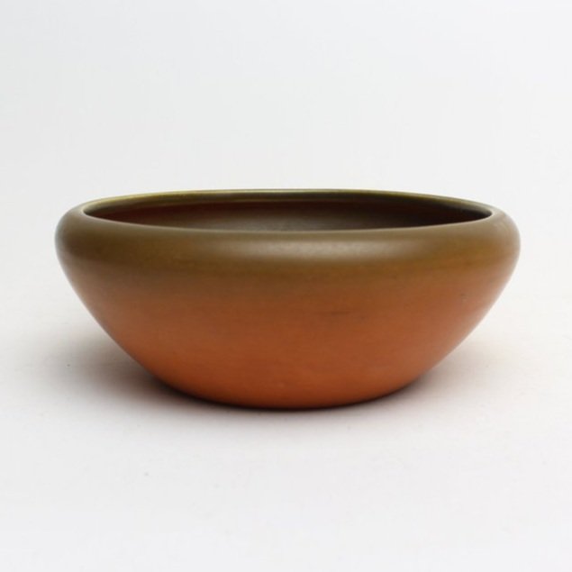 Roseville Pottery Rosecraft Bowl