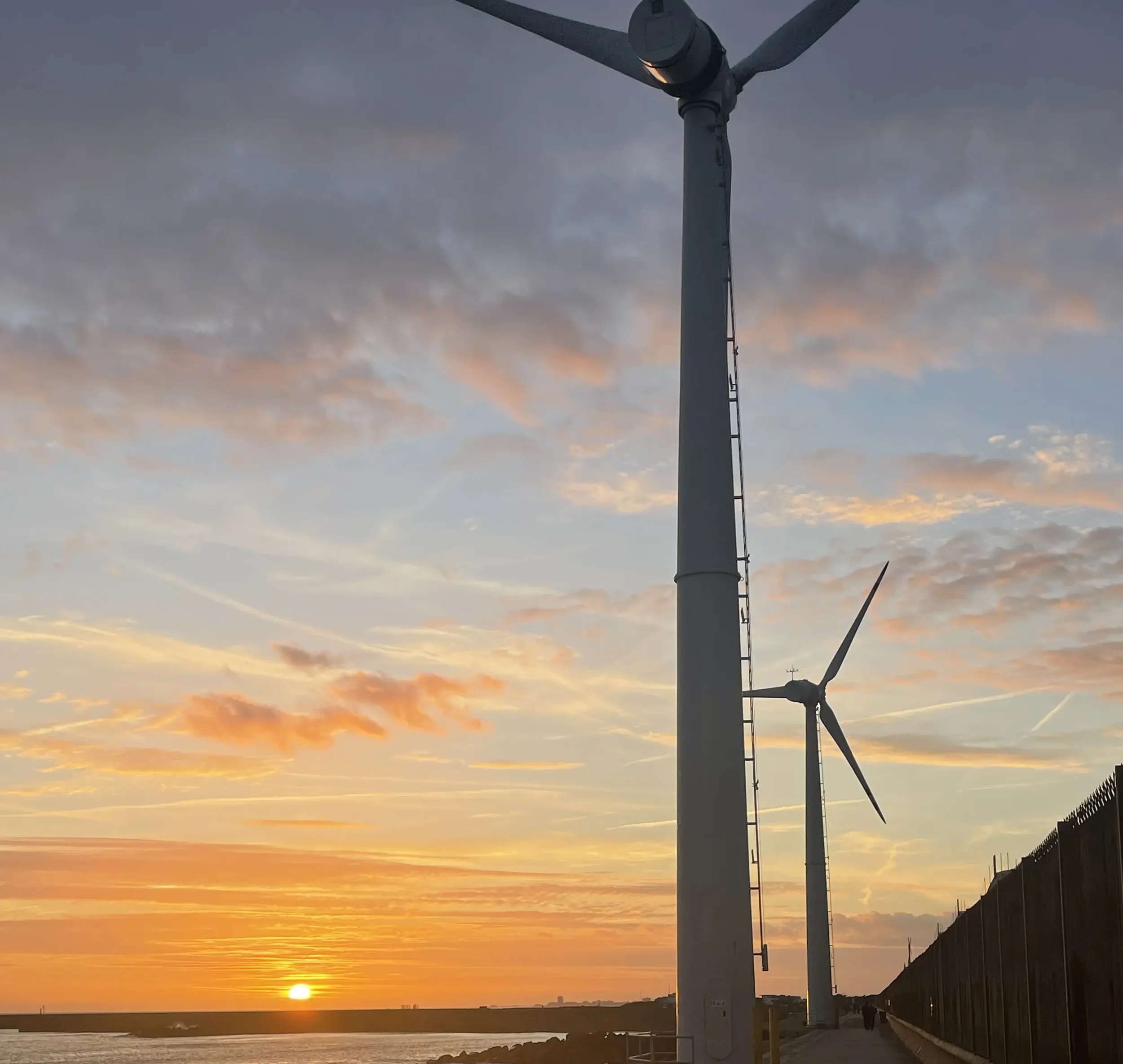Wind turbines at Kingston Beach