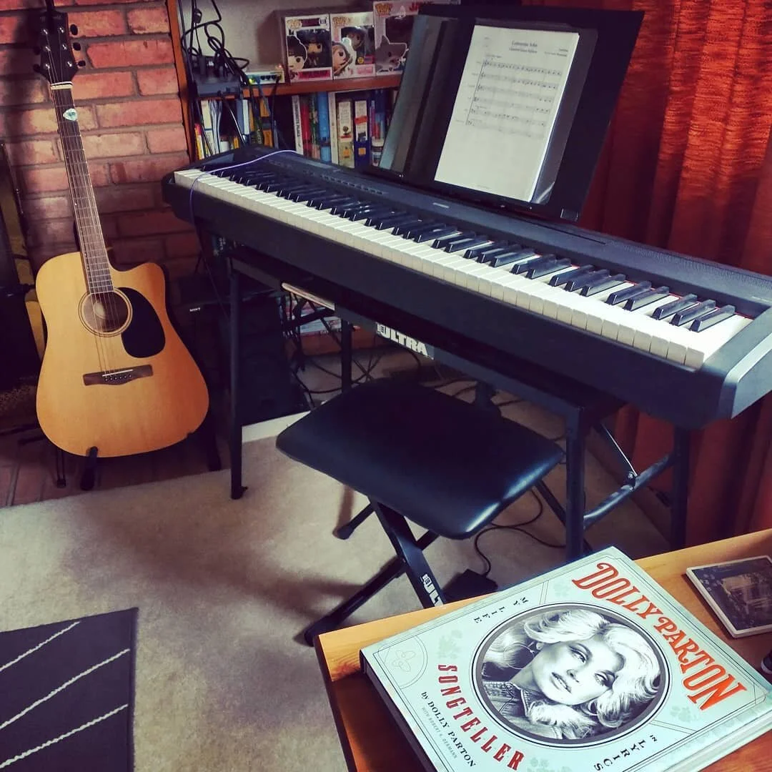 New year, new goals.....really committed to doing more arranging (and maybe eventually composing) this year! So I redid the music corner in my living room and added some Dolly for songwriting inspiration. 💖
#musicianslife #teacherlife #womeninmusic 