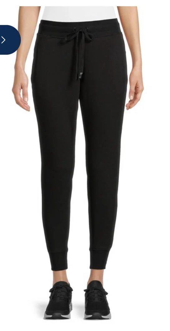 black jogger.jpg
