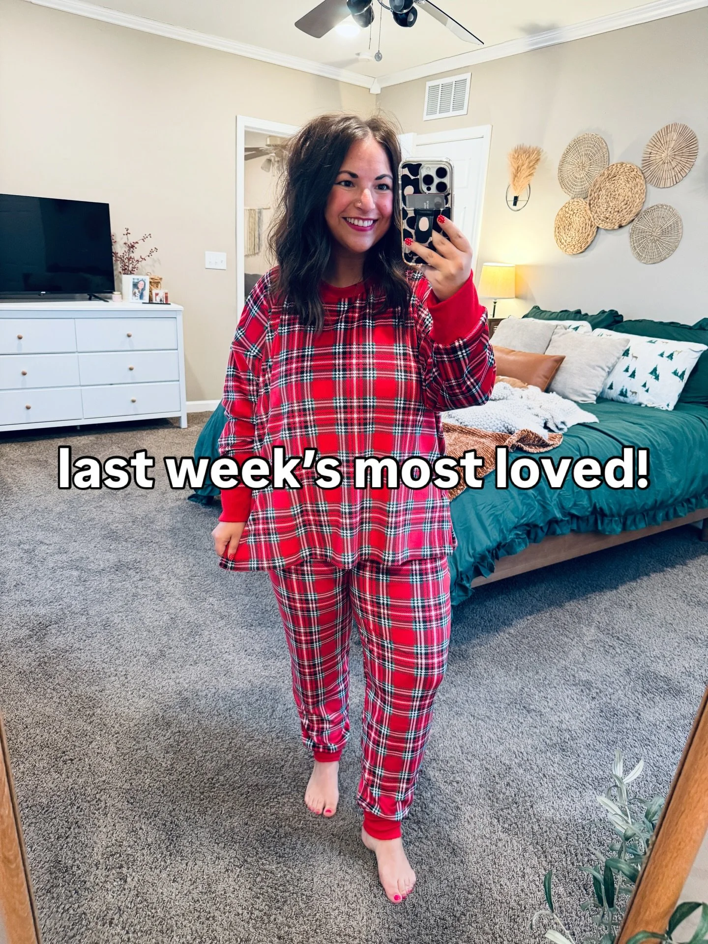 Y&rsquo;all have been loving my monthly most loved posts, so I decided to start sharing our weekly most loved items as well! 🫶🏻 Comment SHOP for links! 🔗✨🎄❣️

https://liketk.it/5EOP2 #ltkmidsize #ltkgiftguide #ltkootd