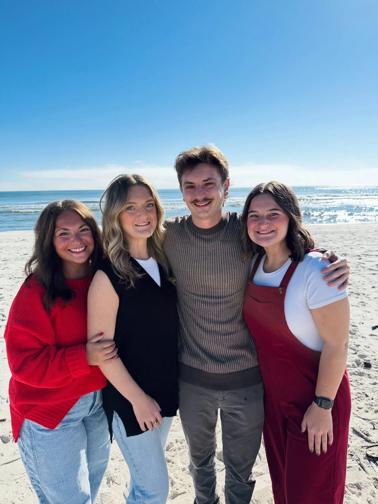 Merry Christmas, everyone! ❣️🎄✨