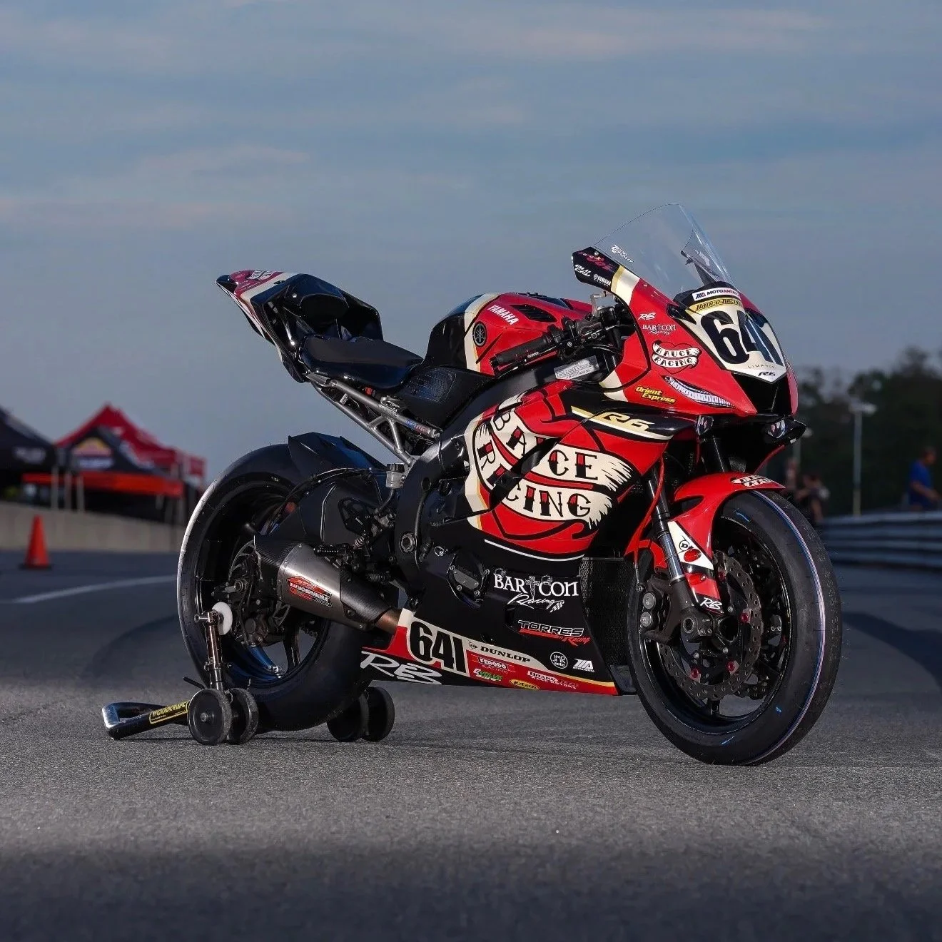 YAMAHA
