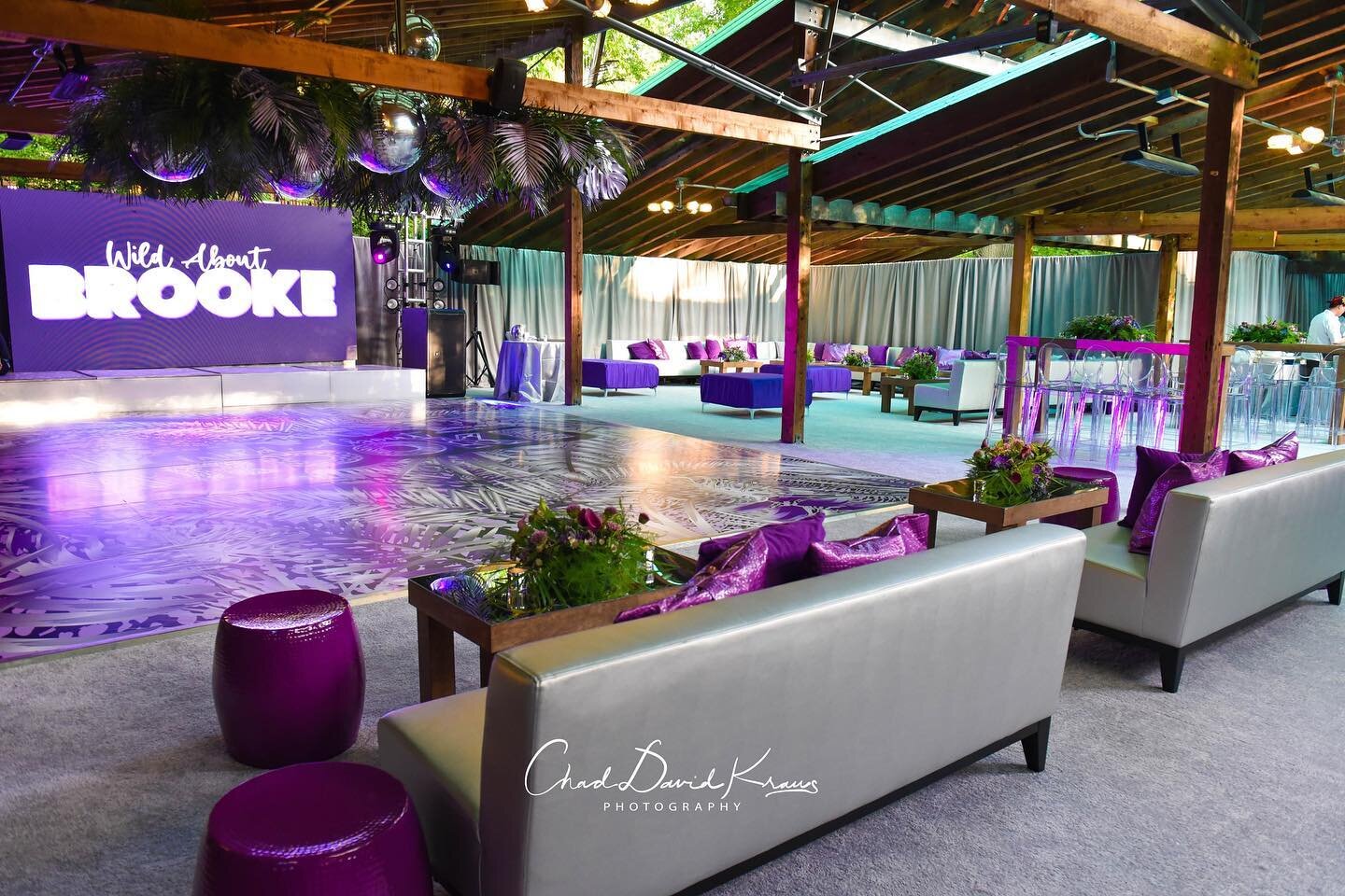 What event this was! We were and still are Wild About Brooke! Transforming the Bronx Zoo&rsquo;s Pavilion was one of our favs! 
Event Planner: @theeventofalifetime 
Photography: @chadkrausphoto 
Venue/Food: @bronxzoo 
Design/Decor: @jw_eventdesign
En