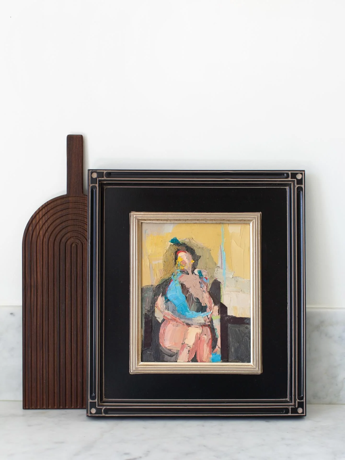 Swipe through for more views of Anne Darby Parker&rsquo;s (@annespaintings) &ldquo;Tambourine Spirit,&rdquo; a framed 10in x 8in oil + collage on canvas. That pop of blue gets me every time I see this sweet painting!