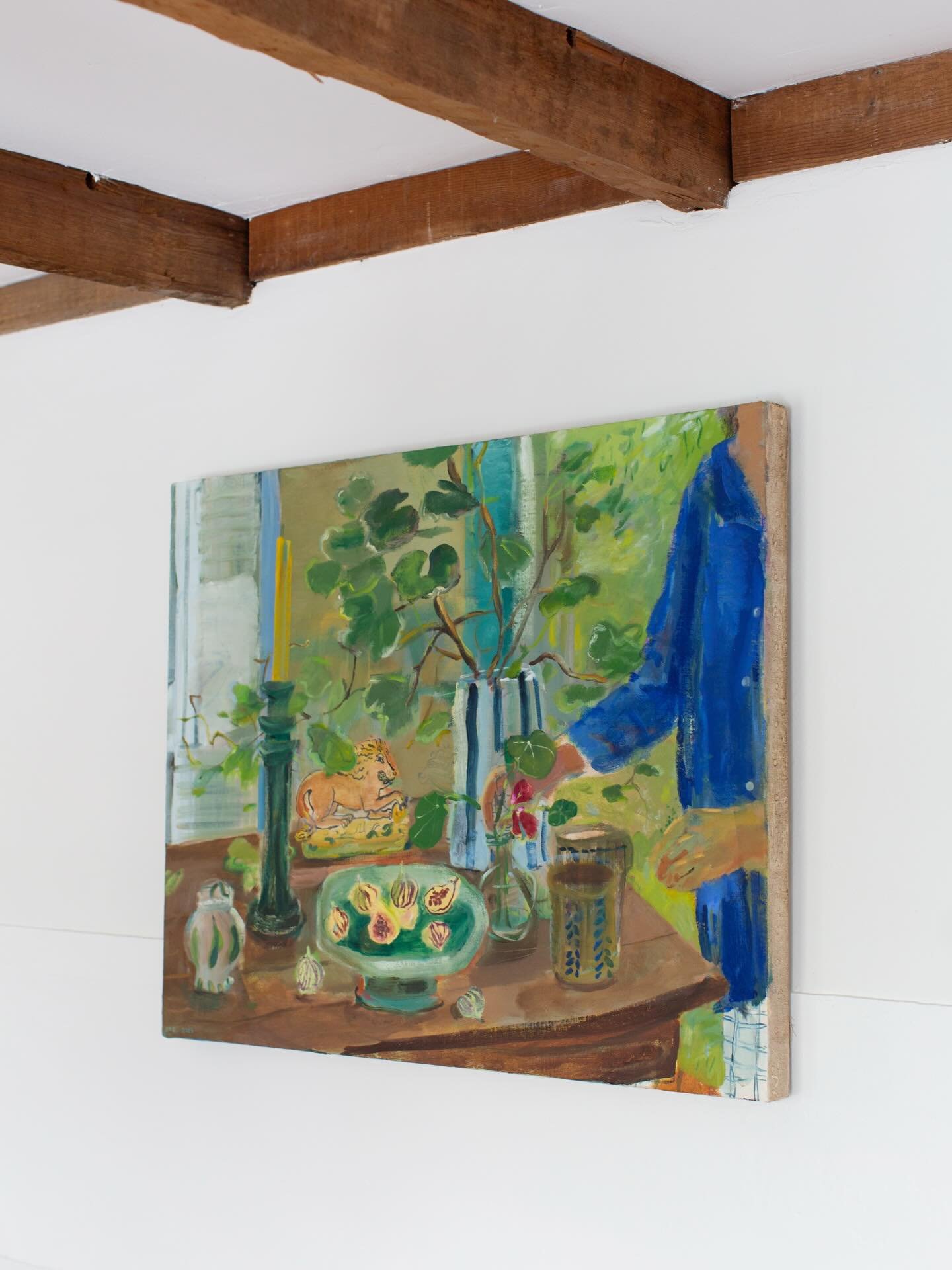 Swipe through for more views of the delightful &ldquo;Figs and Findings,&rdquo; a 24in x 30in oil on linen by Elizabeth Endres. 

&ldquo;Figs and Findings&rdquo; is one of five paintings by Elizabeth we currently have on the walls of our cottage gall