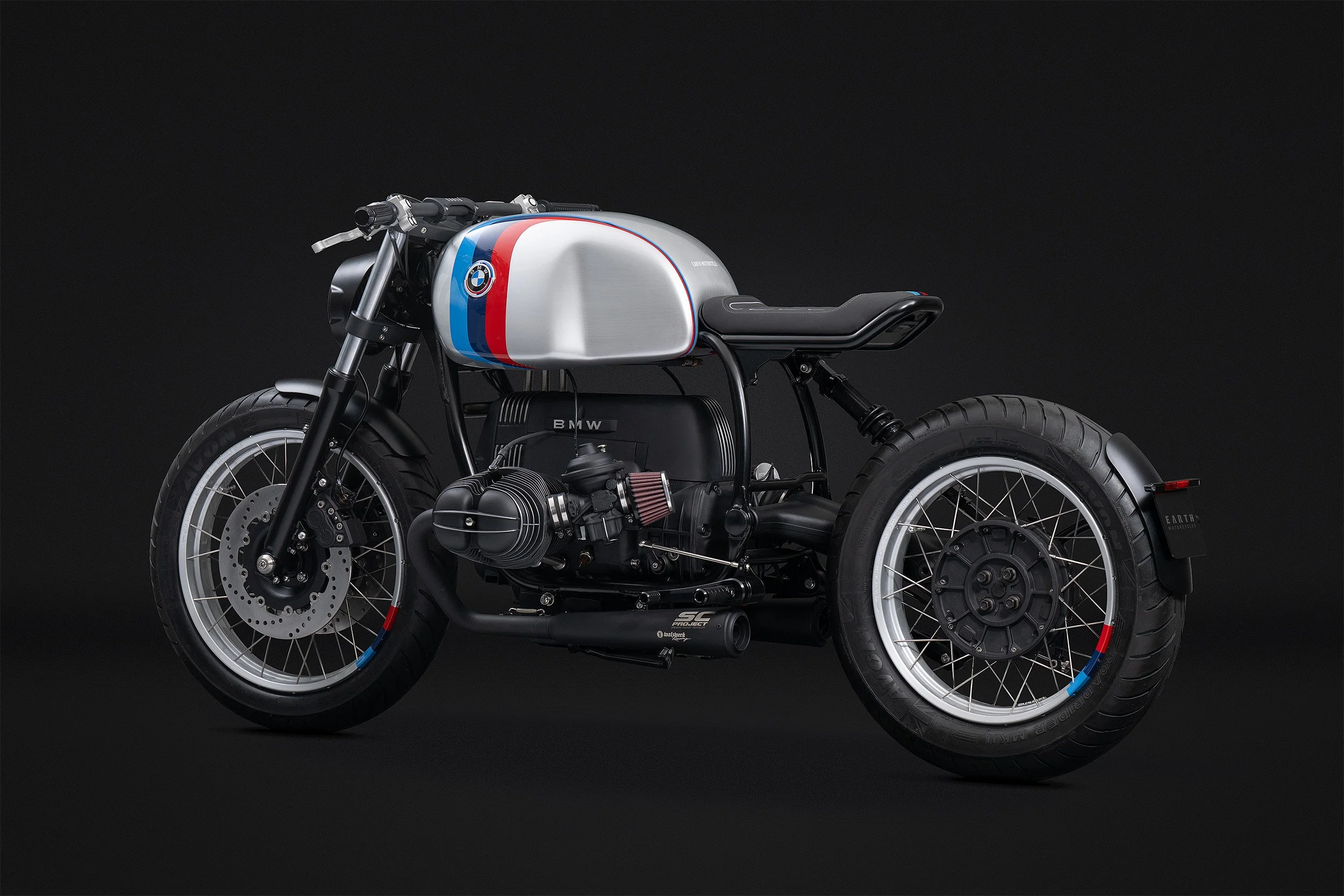 Earth motorcycles R100R_03b.jpg