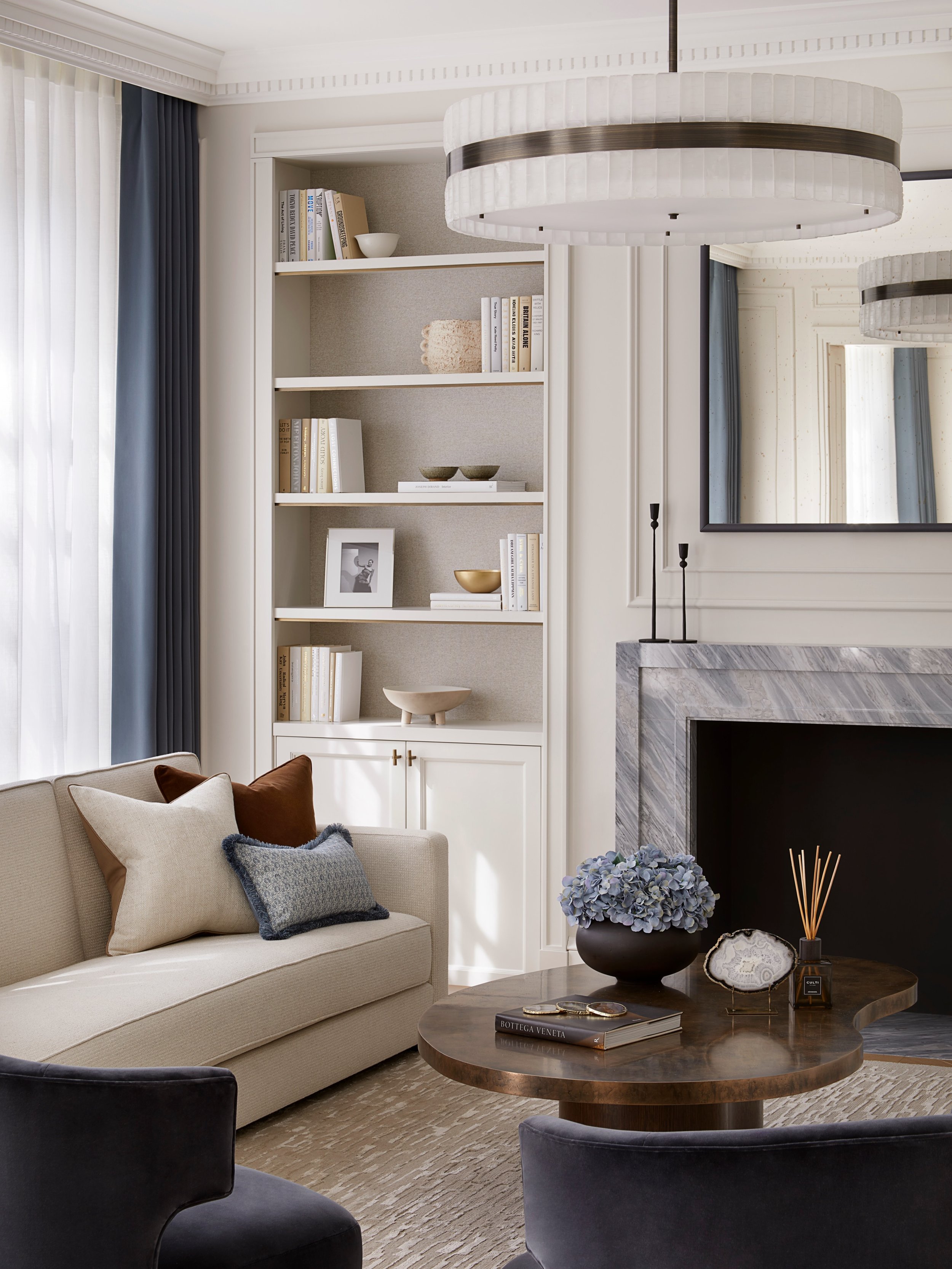 The elegant reception room at our award winning North London Family Home project 💫
.
.
.
#interiors #livingroom #livingroomdesigns #livingroomgoals #luxuryinterior