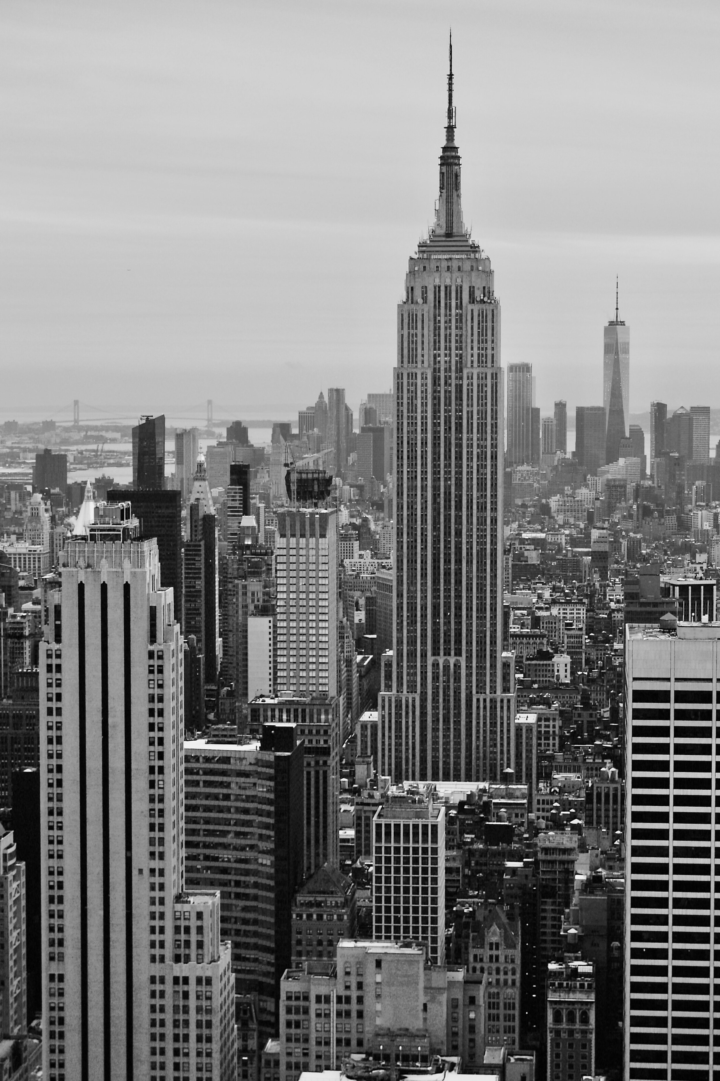 EMPIRE STATE BUILDING