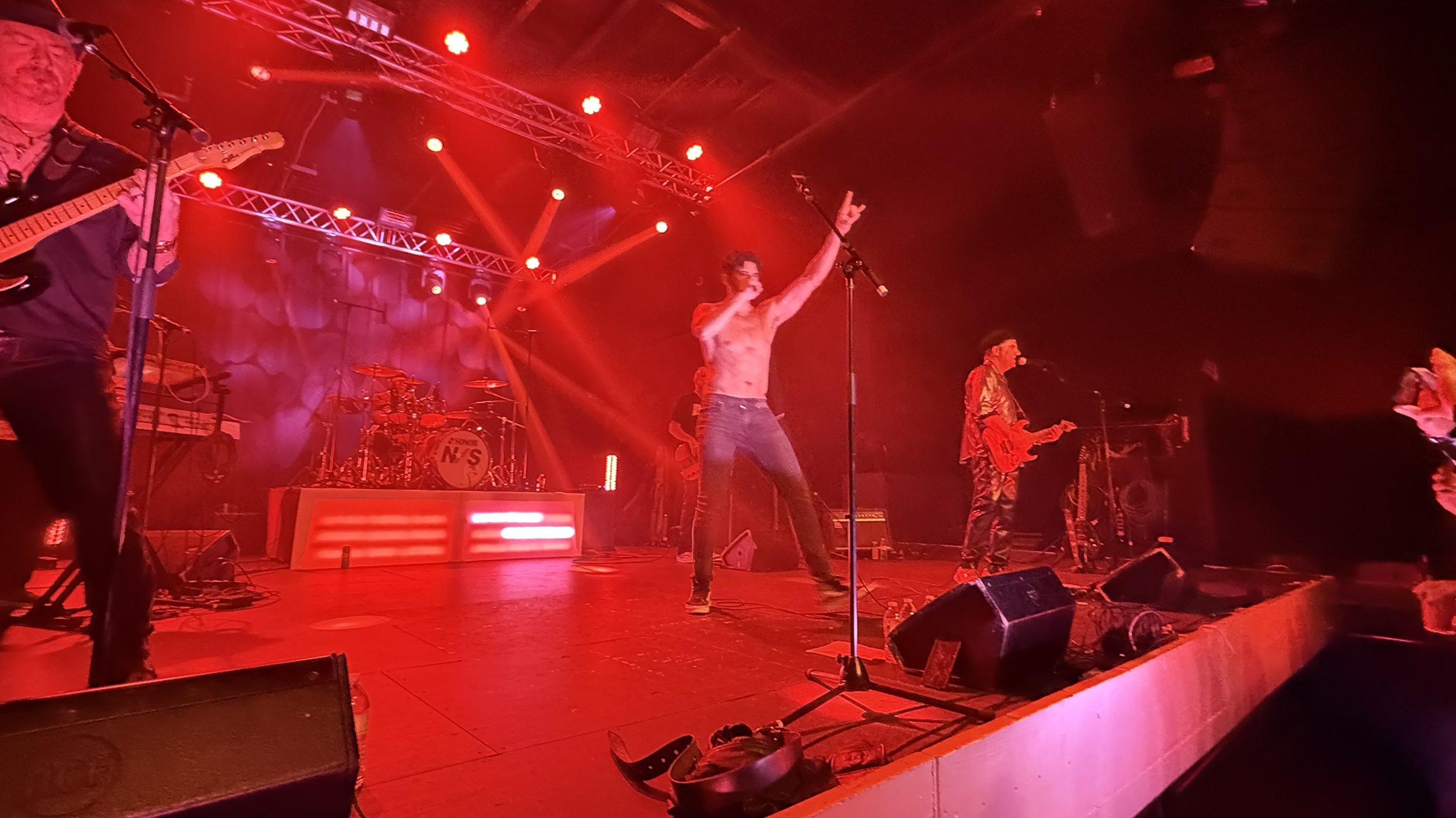 NEW SENSATION PLAYS DESTIN