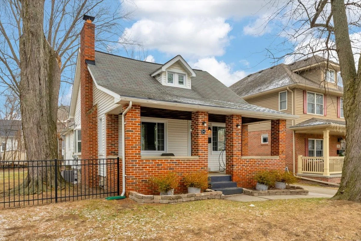 04-243 Marlin Ave-4.jpg