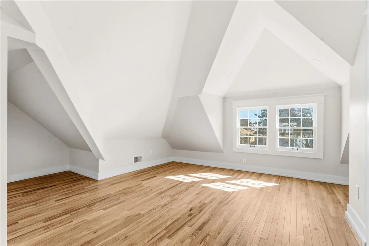 50-7873 Van Dyke Place-50.jpg