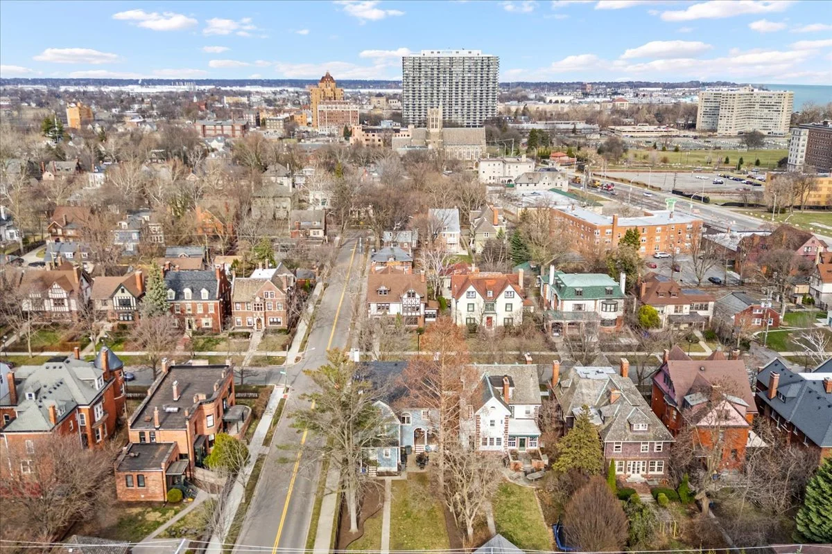 52-791 Seminole St-52.jpg