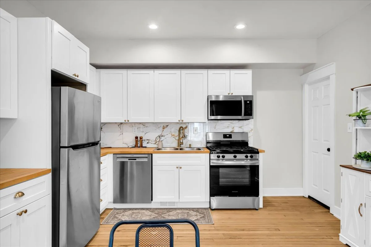 14-7950 E Lafayette St-14.jpg