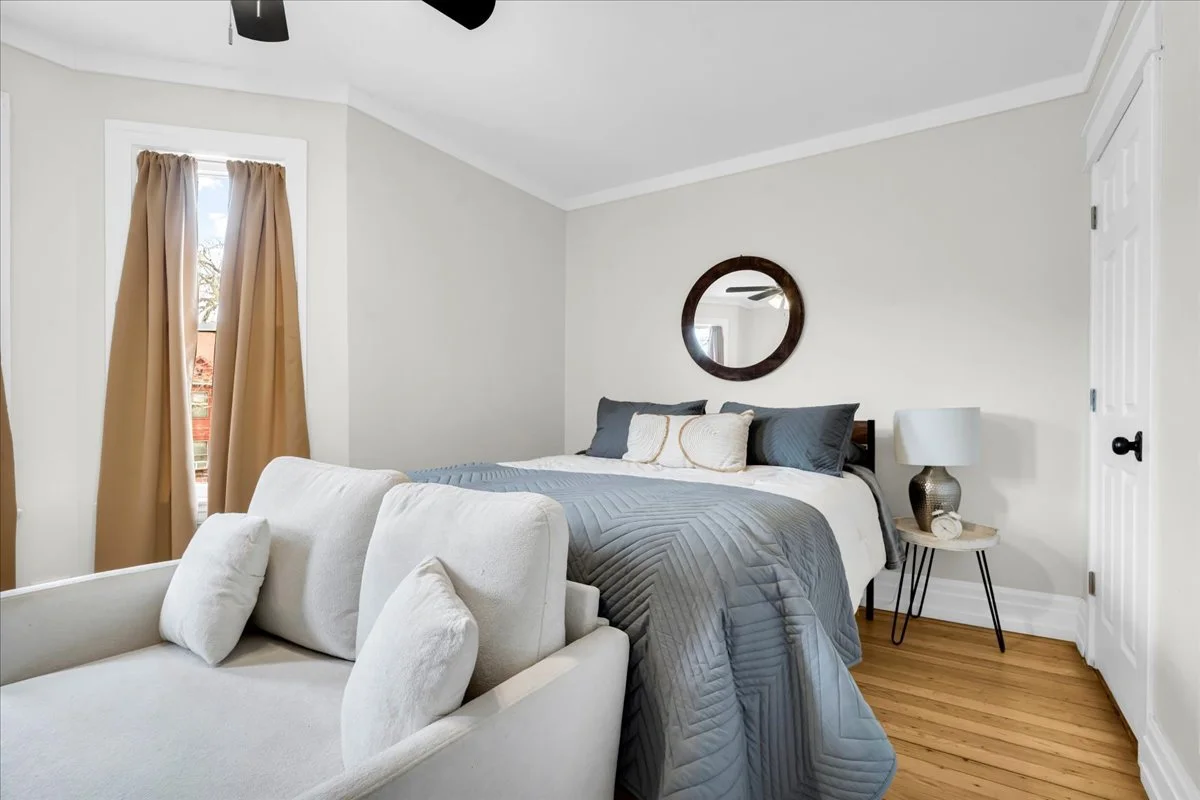 18-7950 E Lafayette St-18.jpg