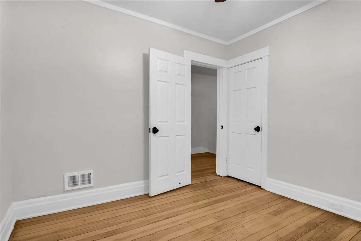 21-7950 E Lafayette St-21.jpg