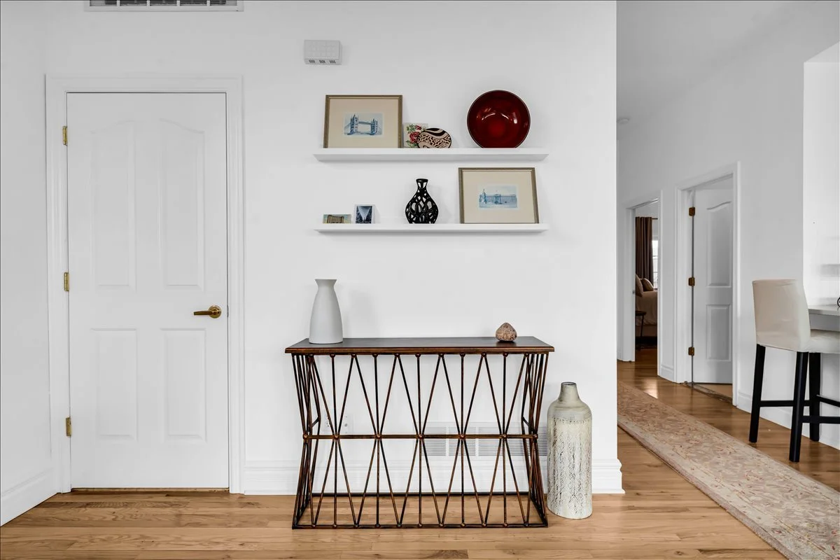 11-429 E Ferry St 9-11.jpg