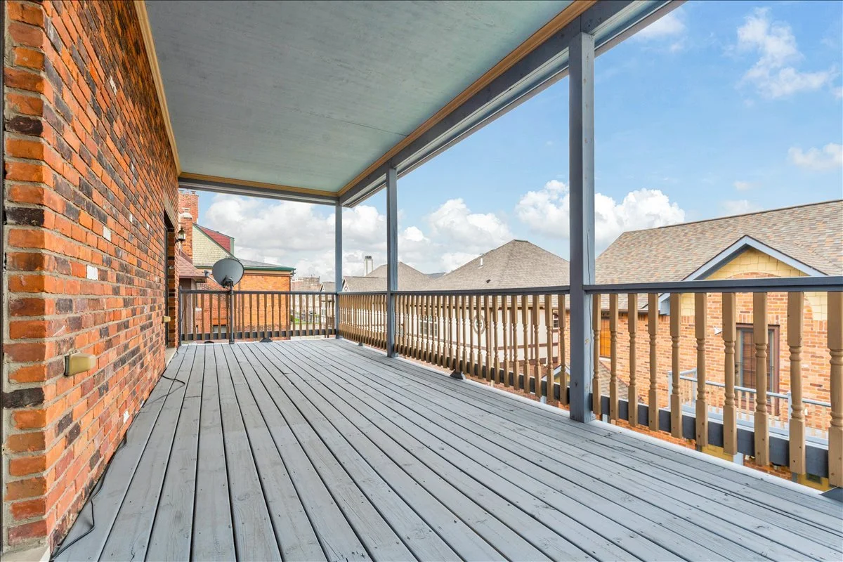 31-429 E Ferry St 9-31.jpg