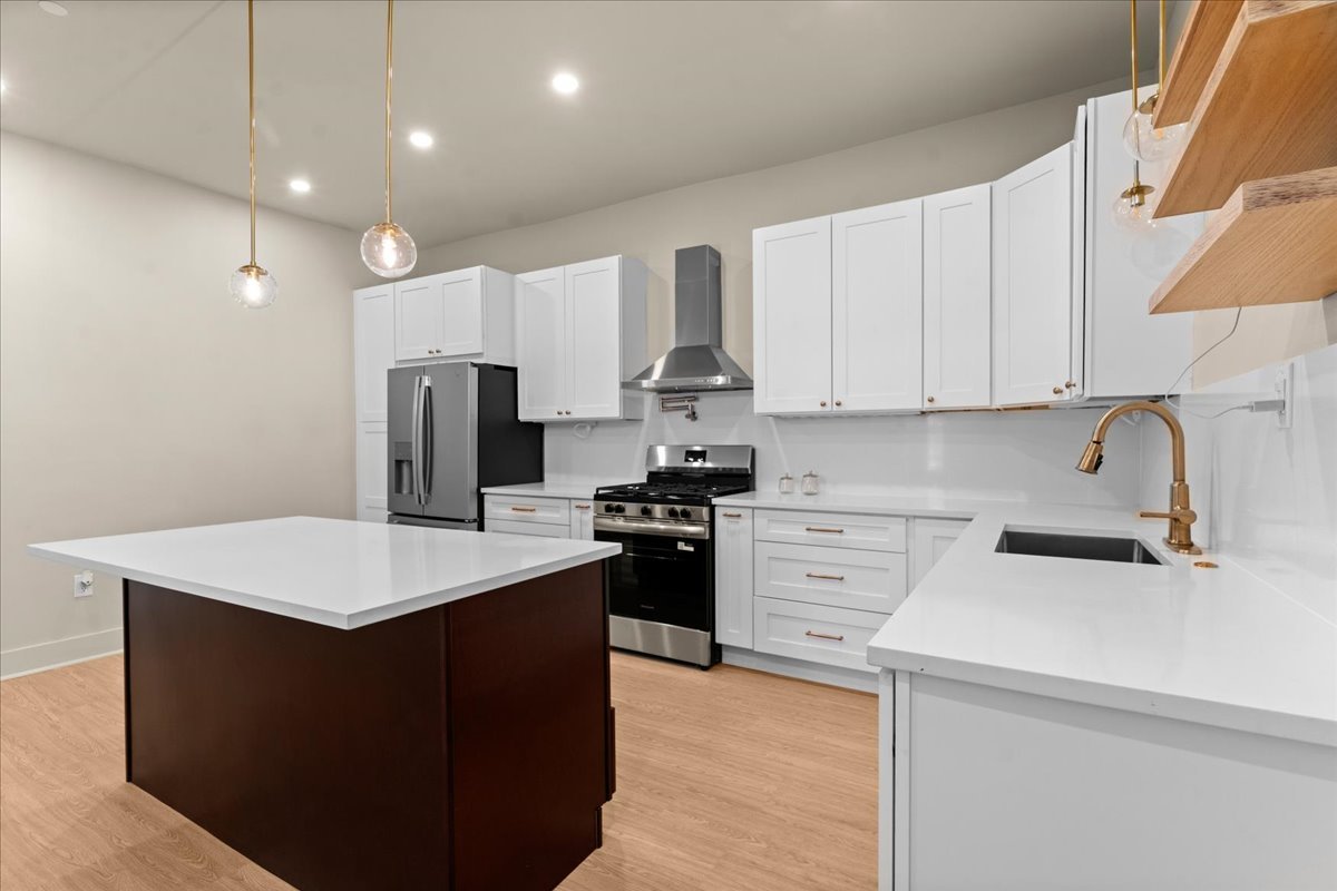 17-2414 Concord Ave-17.jpg