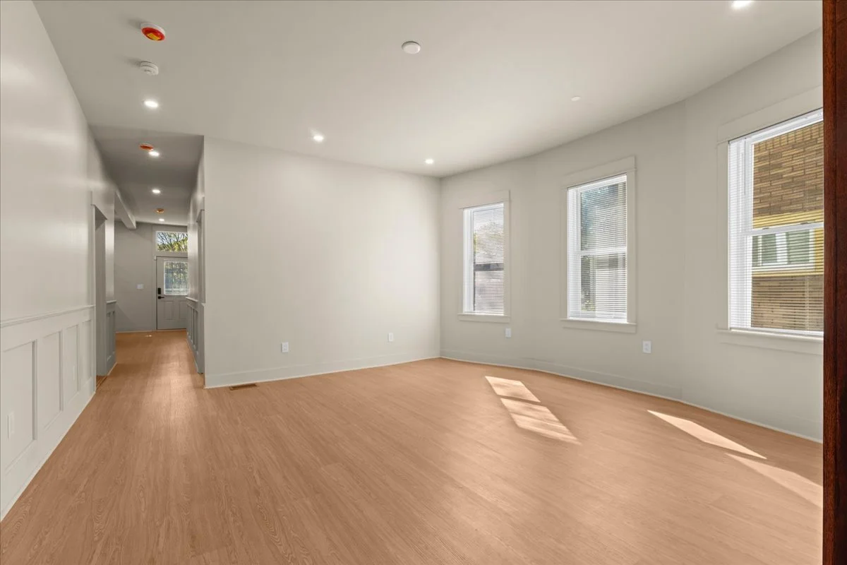35-2414 Concord Ave-35.jpg
