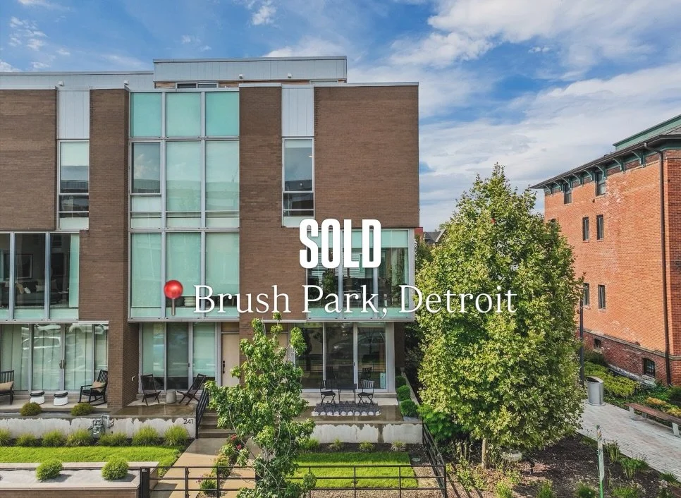 Grateful for the opportunity to represent this beautiful, modern, corner placement townhome in 📍City Modern in Brush Park. We listed -  and the market reacted, QUICKLY. 💪

WHO YOU WORK WITH MATTERS

245 Alfred St
Detroit, Michigan 48201

$965,000 f