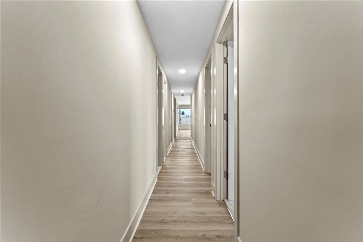 29-1300 E Lafayette St_28.jpg