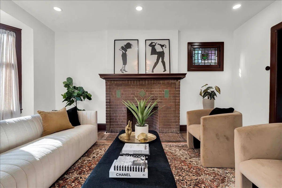 09-1807 Seyburn St_8.jpg
