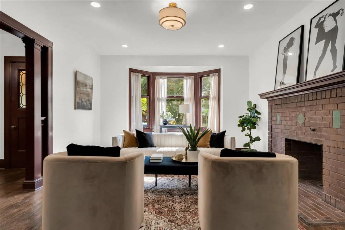 13-1807 Seyburn St_12.jpg