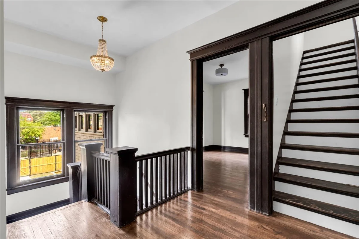 22-1794 Seyburn St-22.jpg