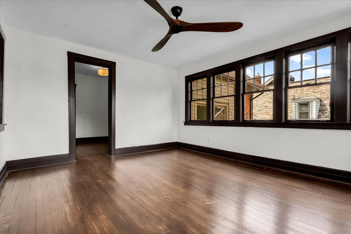 26-1794 Seyburn St-26.jpg
