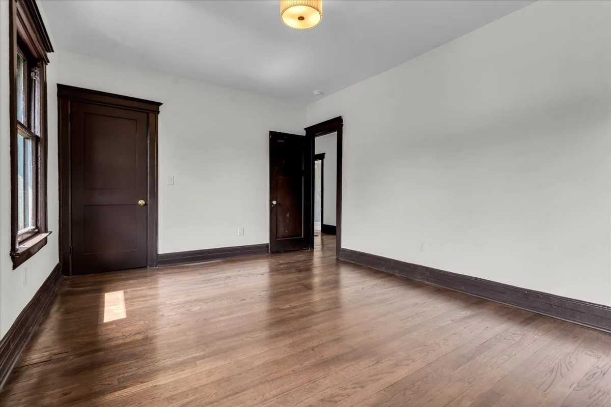 28-1794 Seyburn St-28.jpg