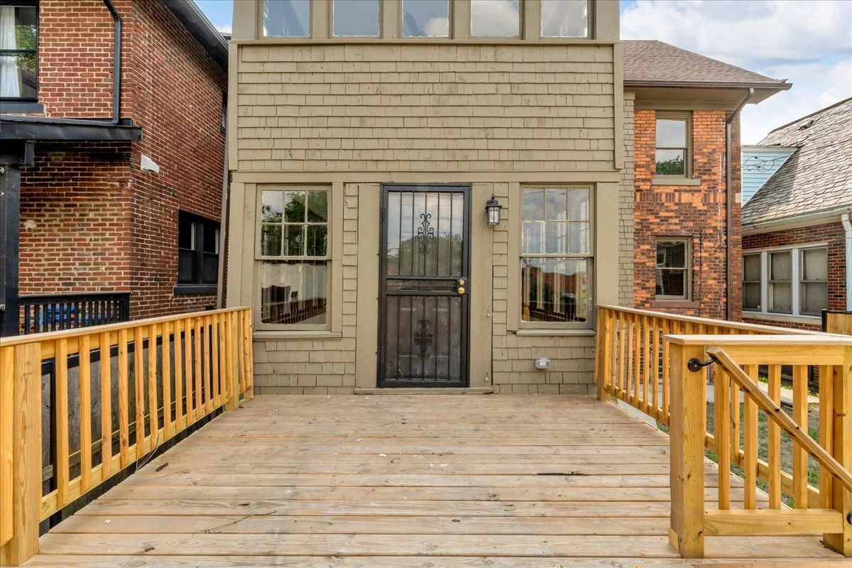 42-1794 Seyburn St-42.jpg