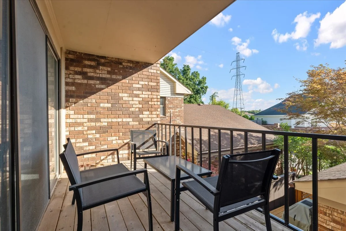 35-4320 Knightsbridge Ln-35.jpg