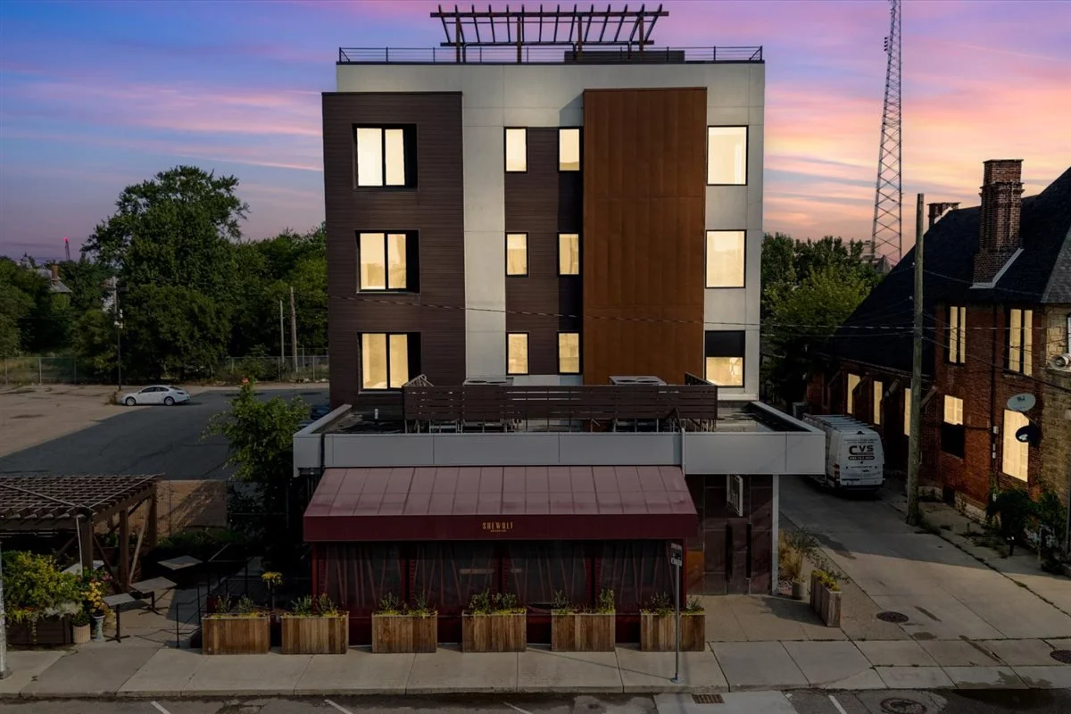 01-438 Selden St 202-1.jpg