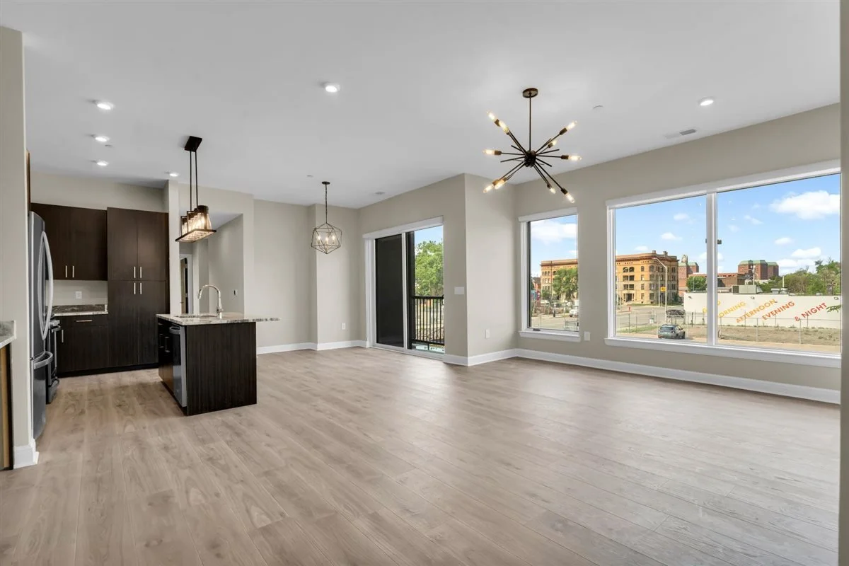 04-438 Selden St 202-4.jpg