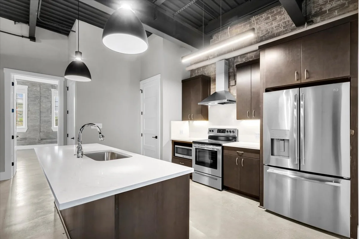 05-820 W Baltimore St_4.jpg