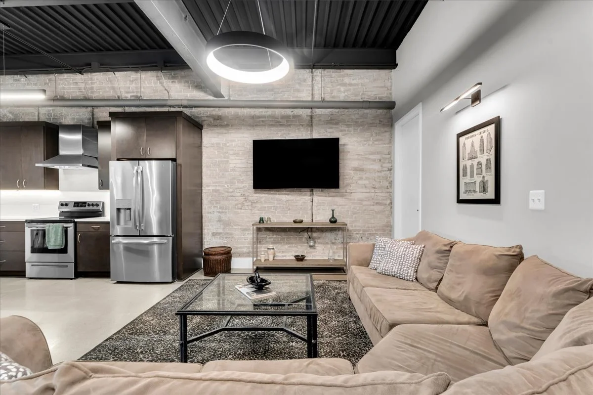 21-820 W Baltimore St_20.jpg