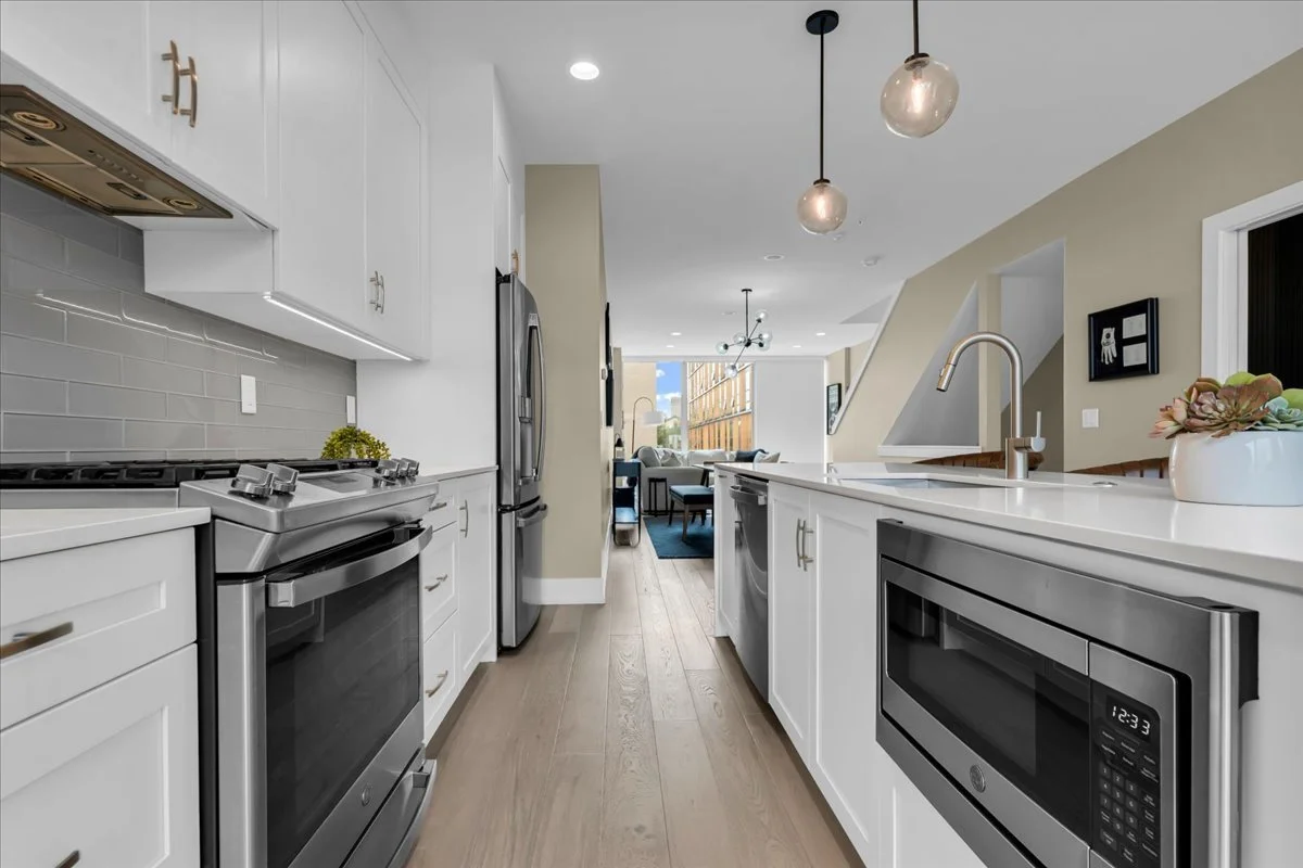 13-213 Alfred St-13.jpg